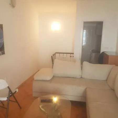 Nela Apartmán Brela